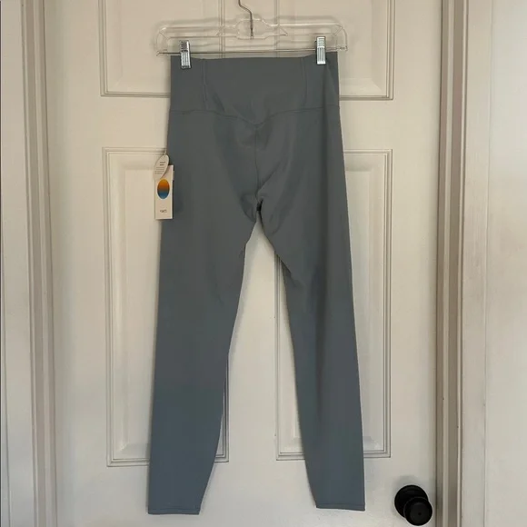 Vuori NWT Blue Leggings Size Medium - Picture 5 of 6